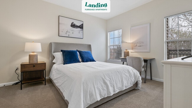 Building Photo - 875 Crowne Forest Ct