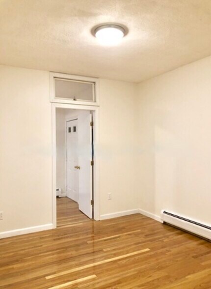 Building Photo - 70 5th St