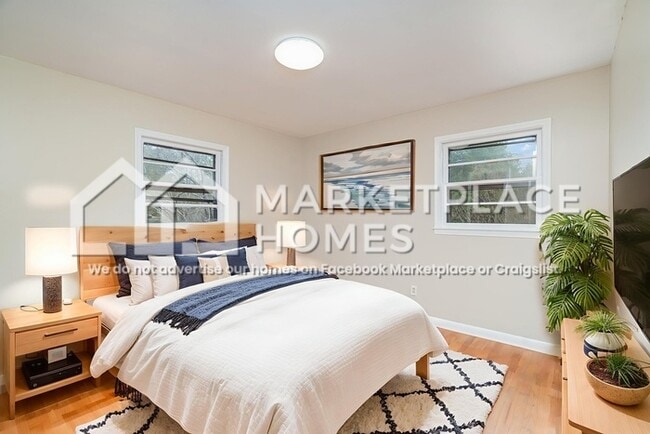 Building Photo - 33991 SC-9