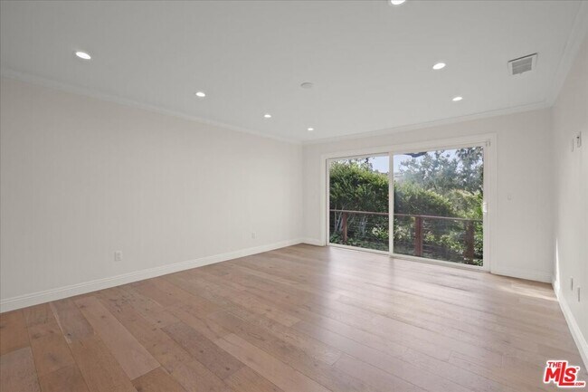Building Photo - 11515 Thurston Cir