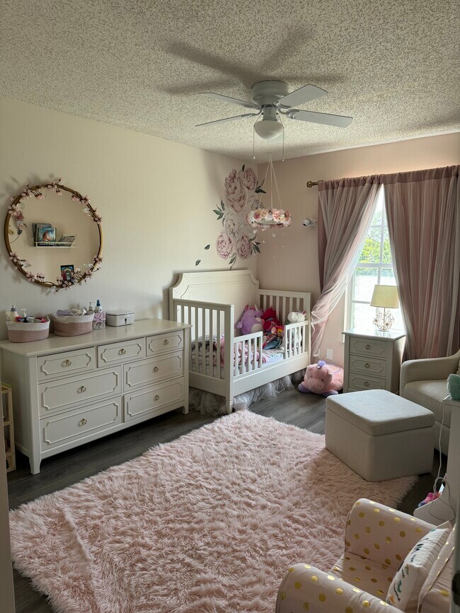 Guest Room - 21478 Saint Andrews Grand Cir