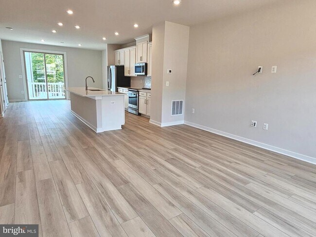 Building Photo - 3622 Agate Ln