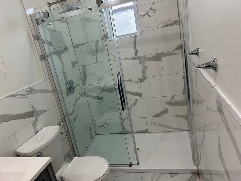 Building Photo - 14435 224th St