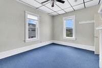 Building Photo - 455 Dallas St