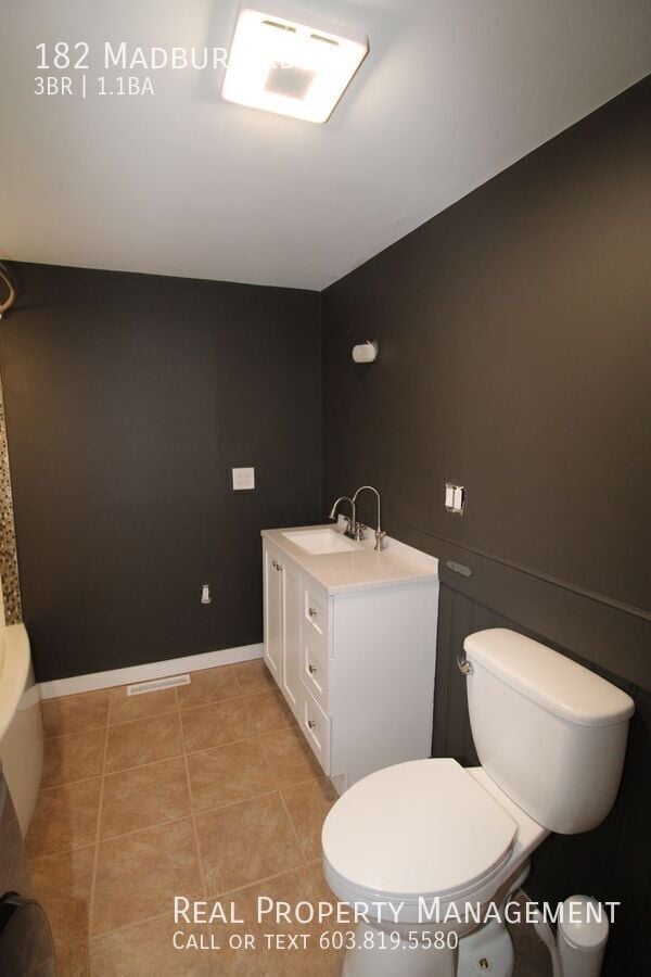 Building Photo - 182 Madbury Rd