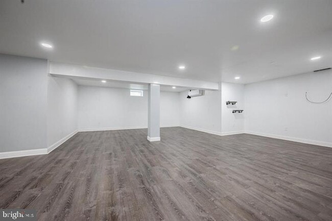 Building Photo - 129 Meridian Blvd