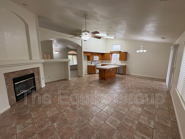 Building Photo - 3432 S Martin Ct