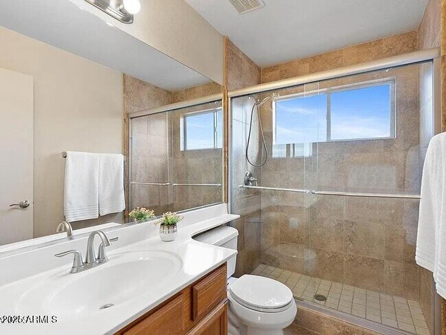 Building Photo - 17605 N 2nd Ave