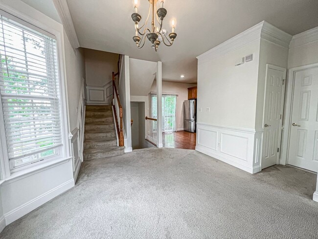 Building Photo - Huge 3 Bedroom 2.5 Bathroom Brick Townhome...