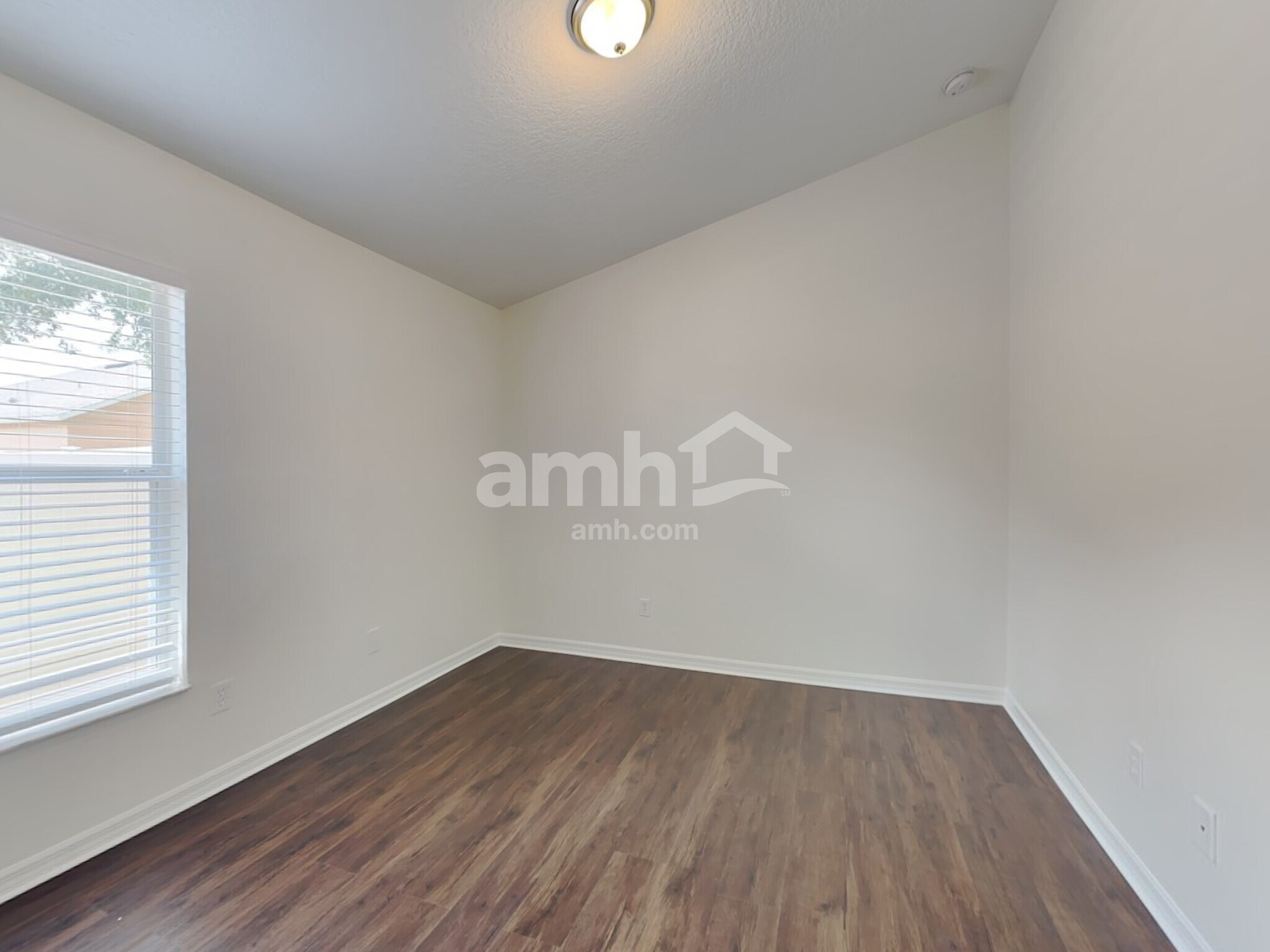 Building Photo - 1703 Boggy Oak Ln