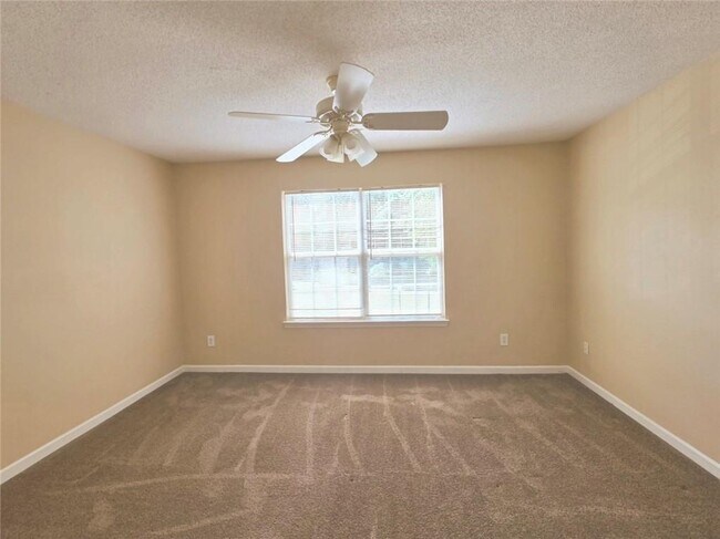 Building Photo - 119 Odyssey Turn NW
