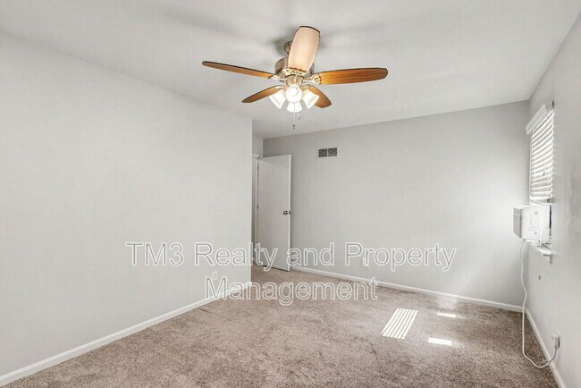Building Photo - 16616 W 144th St