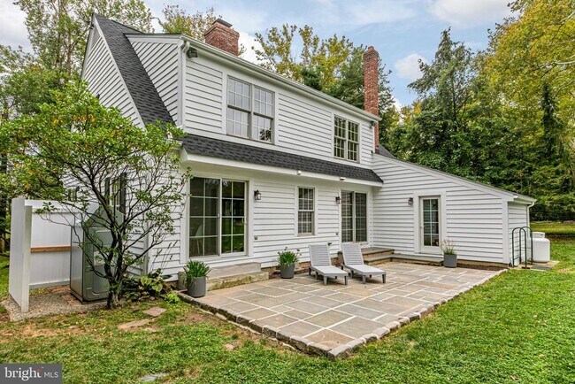 Building Photo - 3051 Lawrenceville Rd