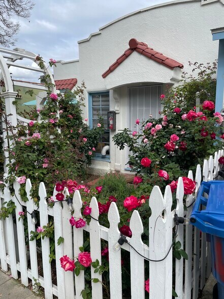 Building Photo - 1432 Westerly Ter