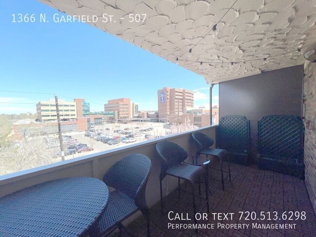 Building Photo - 1366 Garfield St