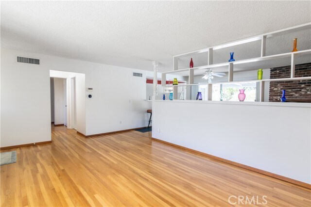 Building Photo - 11543 Swinton Ave