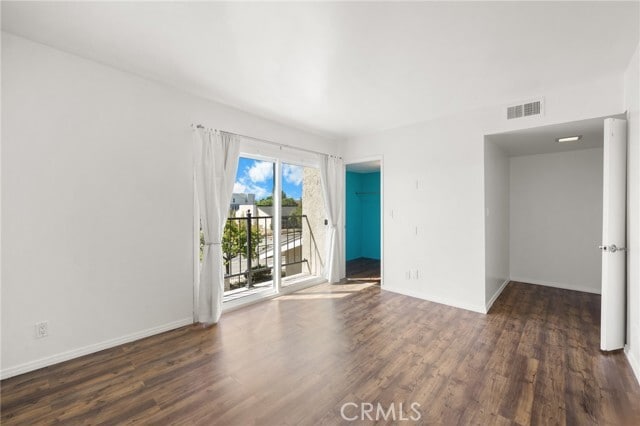 Building Photo - 1155 Rosecrans Ave