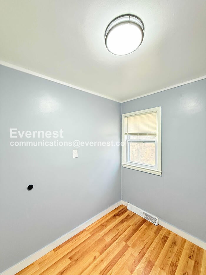 Building Photo - 8640 Chalmers Ave