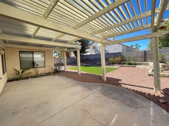 Building Photo - 3209 Ventana Hills Dr