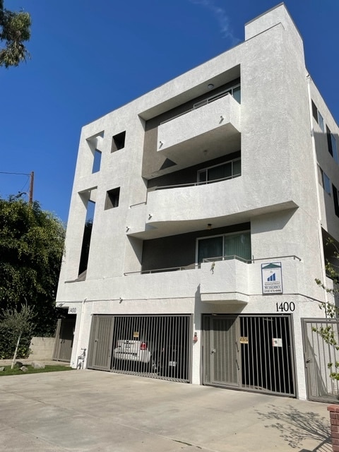 Building Photo - 1400 Camden Ave