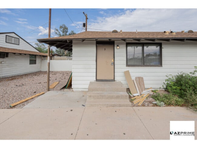 Building Photo - Comfortable 2/1 Chandler Apartment!