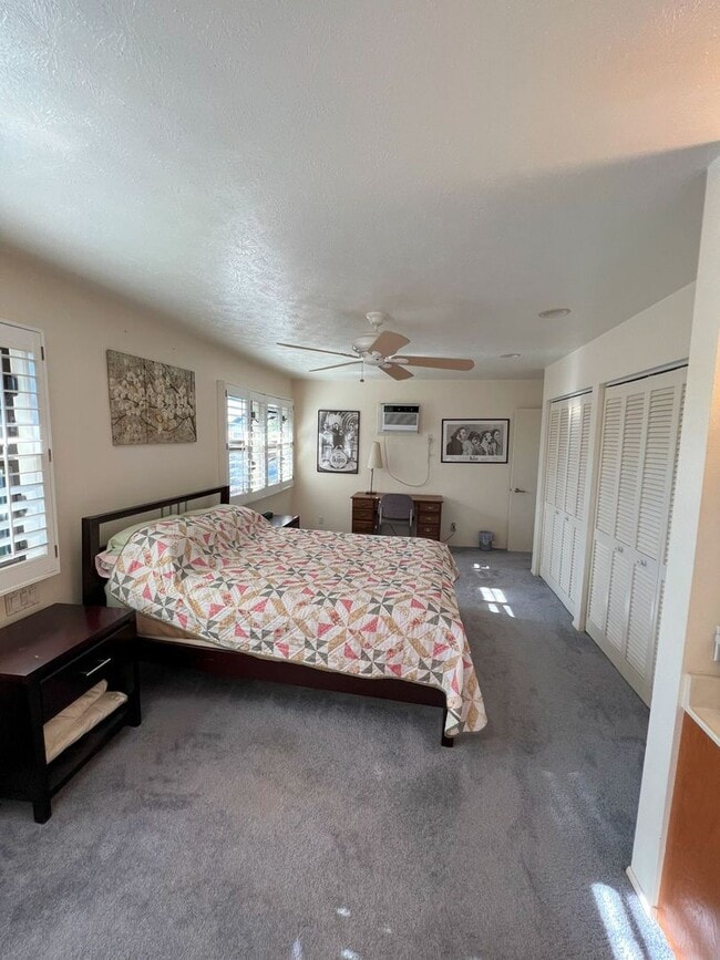 Building Photo - Waimea 3 bedroom 2.5 bath for Rent