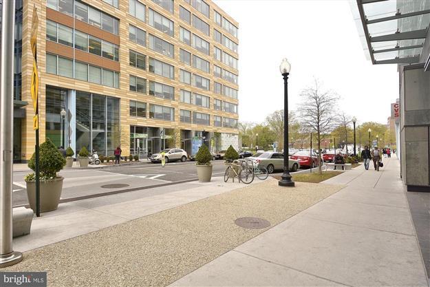 Building Photo - 800 4th St SW