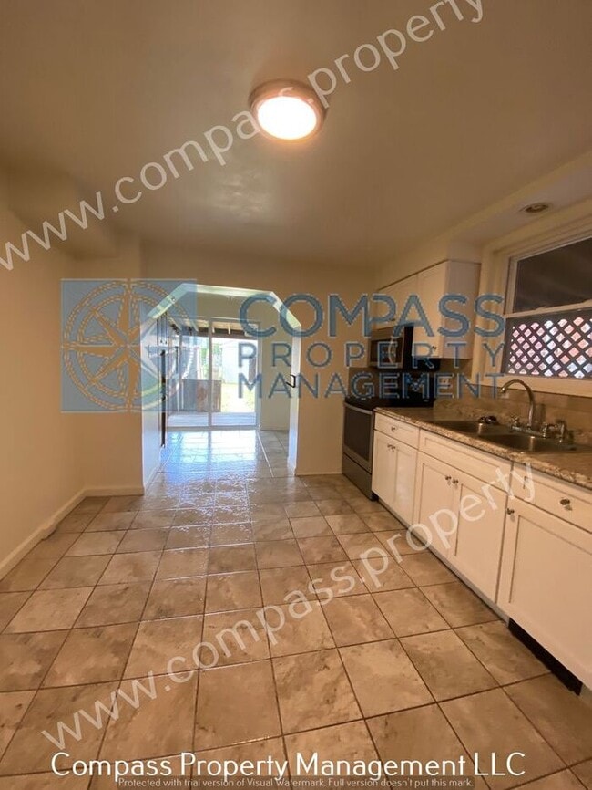 Building Photo - $1,695 - 3 Bed, 2 Bath - West End - Coates...