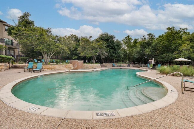 Building Photo - 11203 Ranch Rd 2222