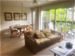 Building Photo - Furnished 1 Bed/2 Bath Condo in Downtown Kona