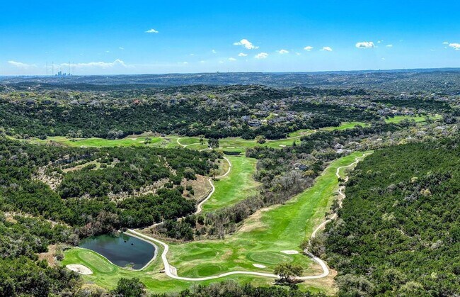 Building Photo - 5201 Kite Tail Dr