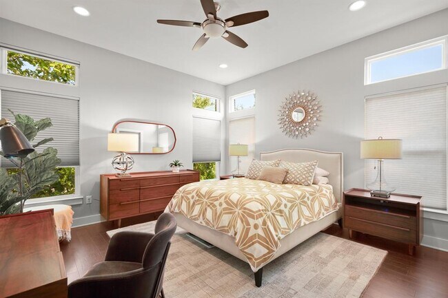 Building Photo - 3905 Clawson Rd