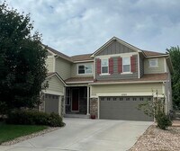 Building Photo - Sprawling Two-Story Home w/ Yard Maintenan...