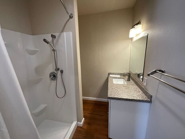 Building Photo - 5006 N Banna Ave