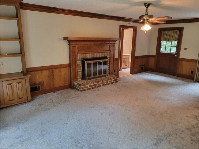 Building Photo - 3798 Lee Ridge Way SW