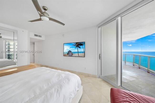 Building Photo - 4779 Collins Ave