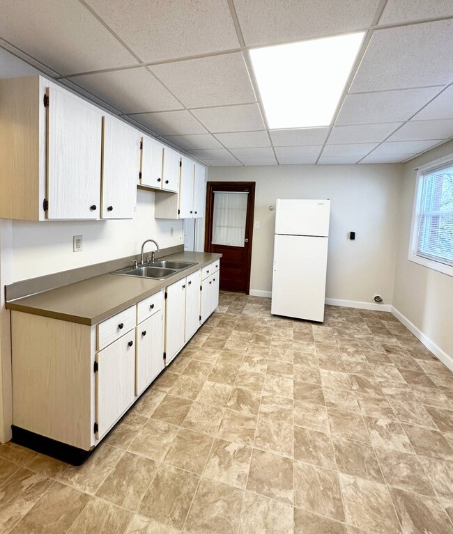 Building Photo - 1805 4th Ave