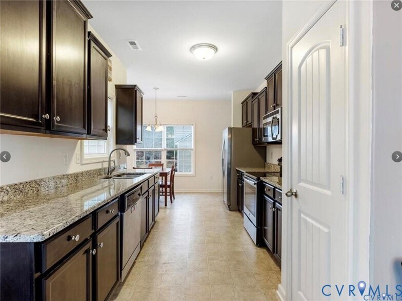 Building Photo - 13542 Green Spire Ct