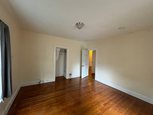 Building Photo - 20 South St