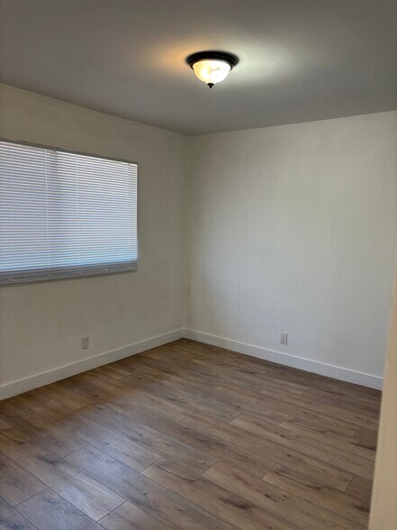 Building Photo - 21725 Dracaea Ave