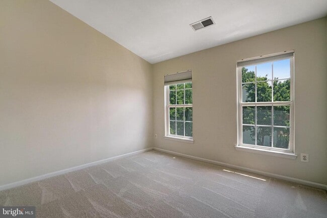 Building Photo - 6504 Trask Terrace