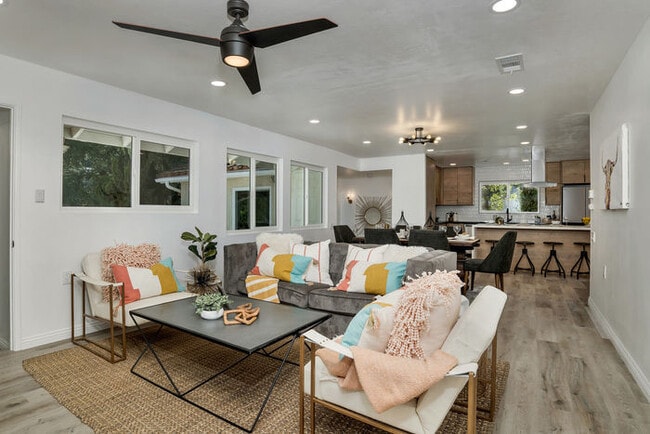 Building Photo - 5404 Maisel Way