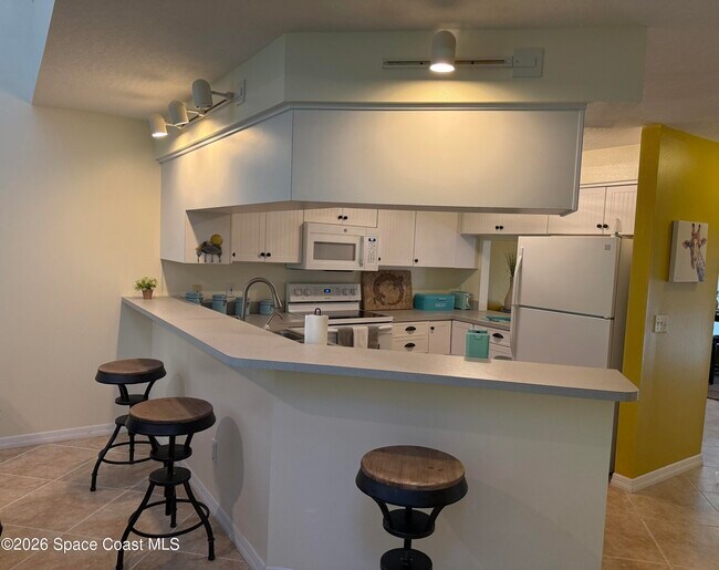Building Photo - 176 Casseekee Trl