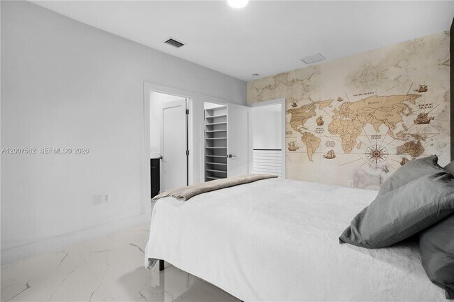 Building Photo - 17900 SW 149th Ave