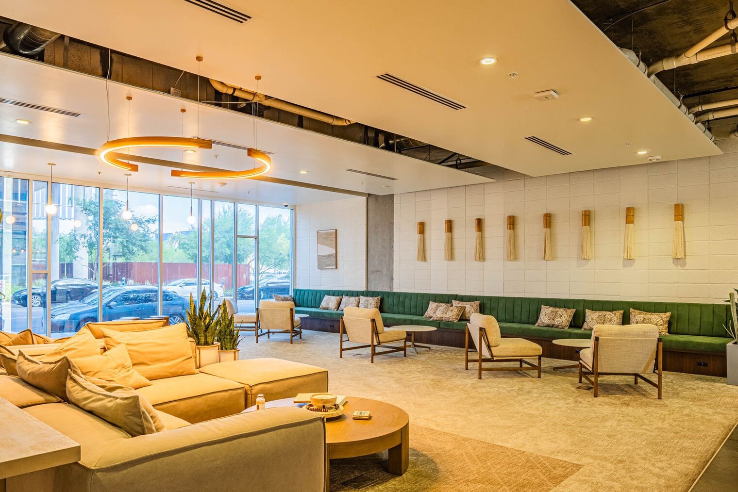 Building Photo - 333 E Roosevelt St