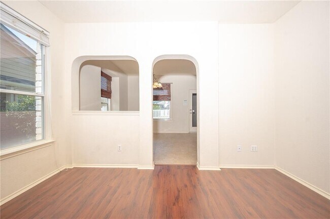 Building Photo - 1707 Big Bend Dr