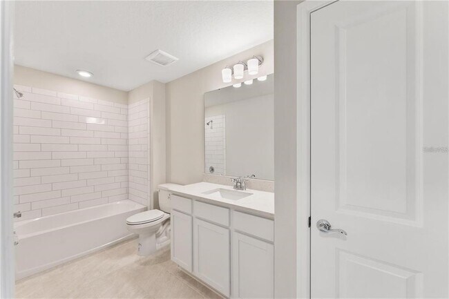 Building Photo - 2326 Vision St