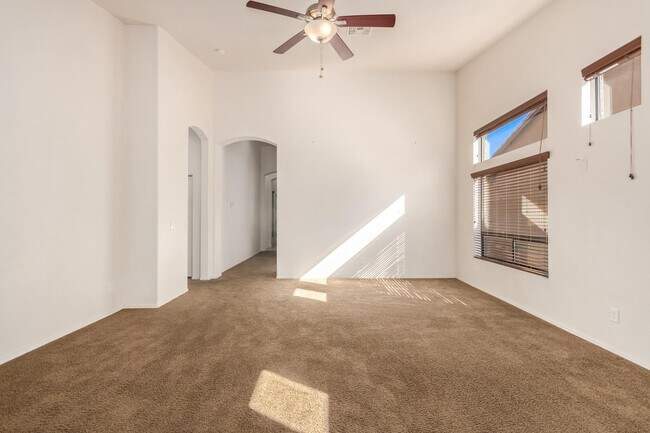 Building Photo - 6850 E Pearl St