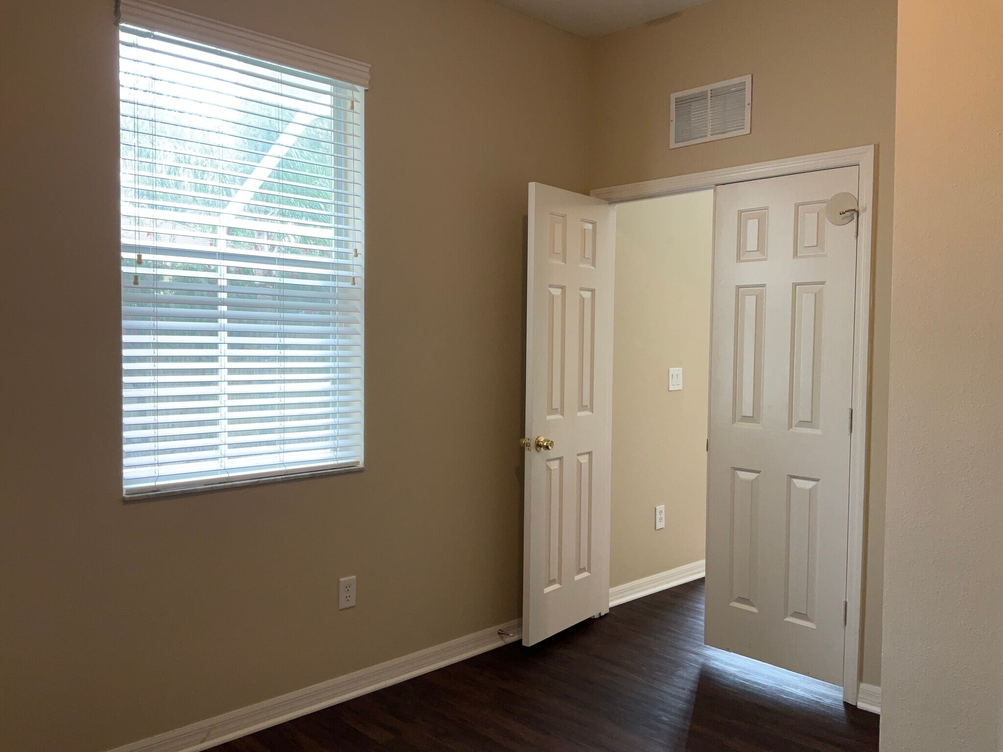 Building Photo - 19053 Tilobe Loop