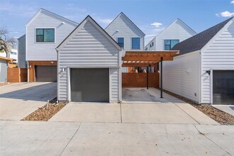 Building Photo - 4020 Airport Blvd